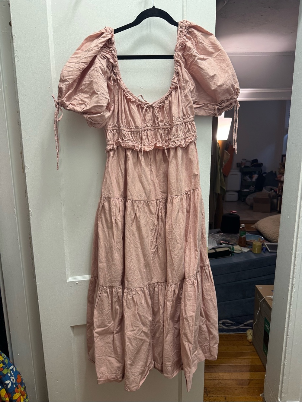 En Saison Blush Puff-Sleeve Tiered Maxi Dress